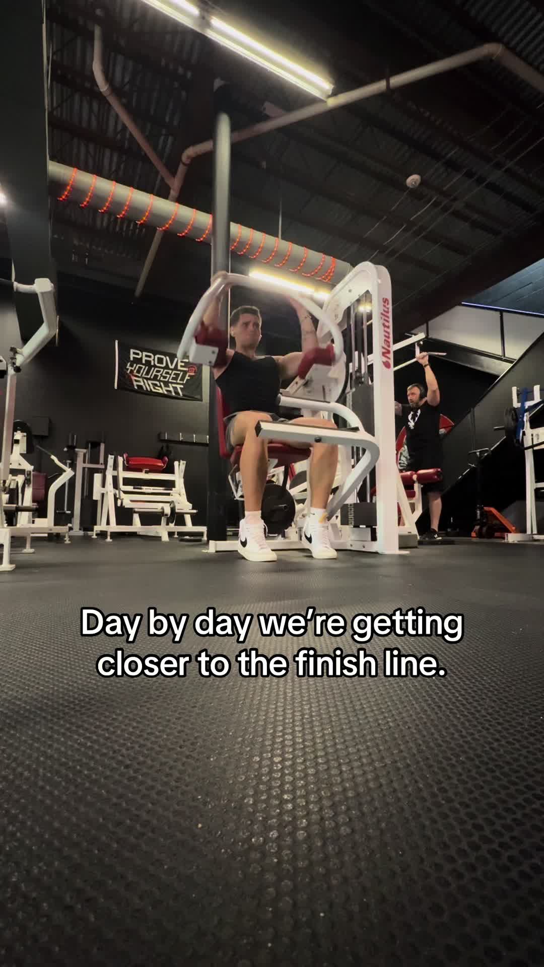 @Cy_liftz