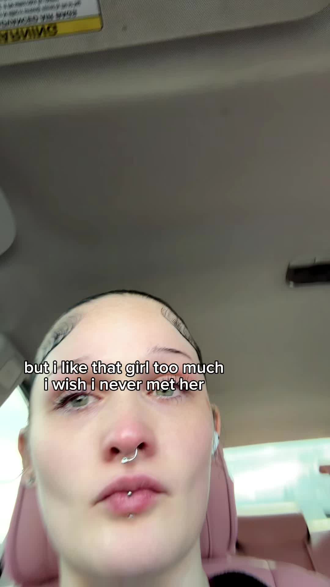 @Krissy🤍🌈
