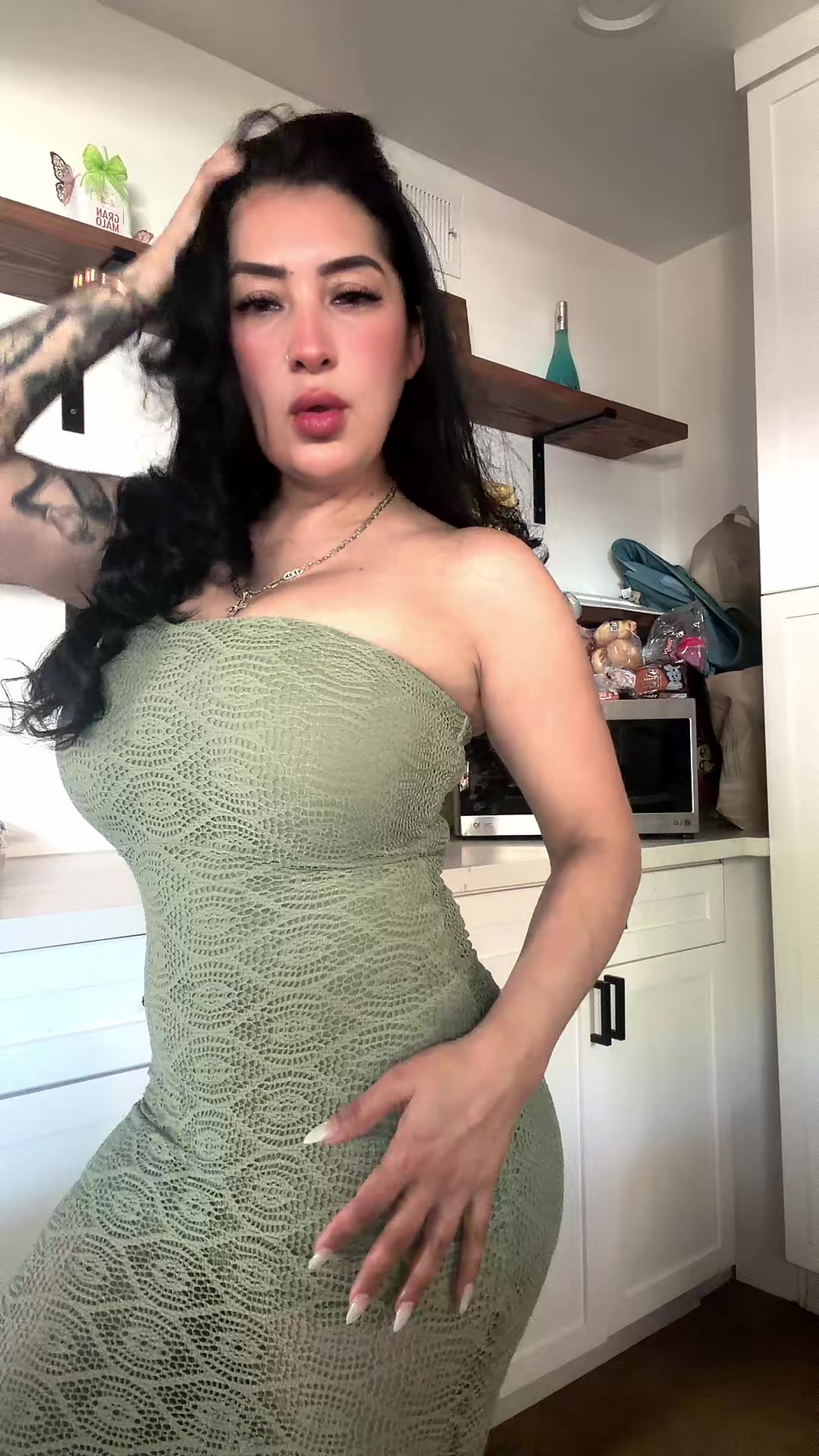 @Sandra 🖤🖤🖤