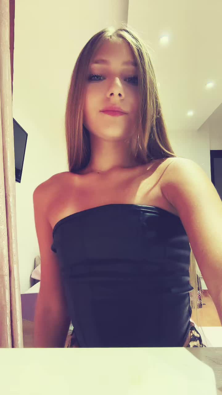 @𝐀𝐥𝐞𝐬𝐬𝐚𝐧𝐝𝐫𝐚👸🏼😍