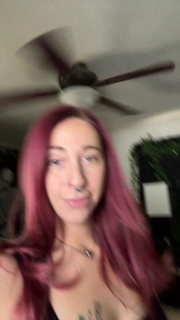@Courtneyyy🦄