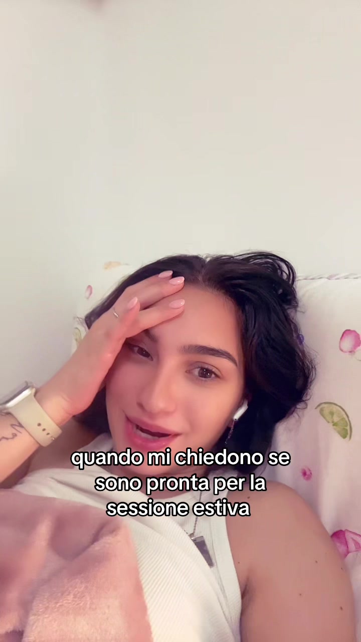 @Adelepzz