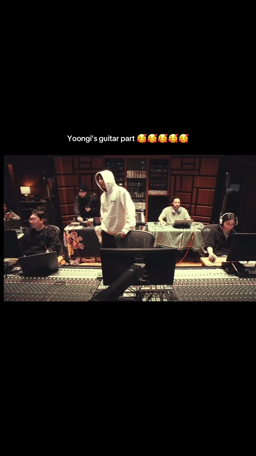 @Ava_Cult⁷