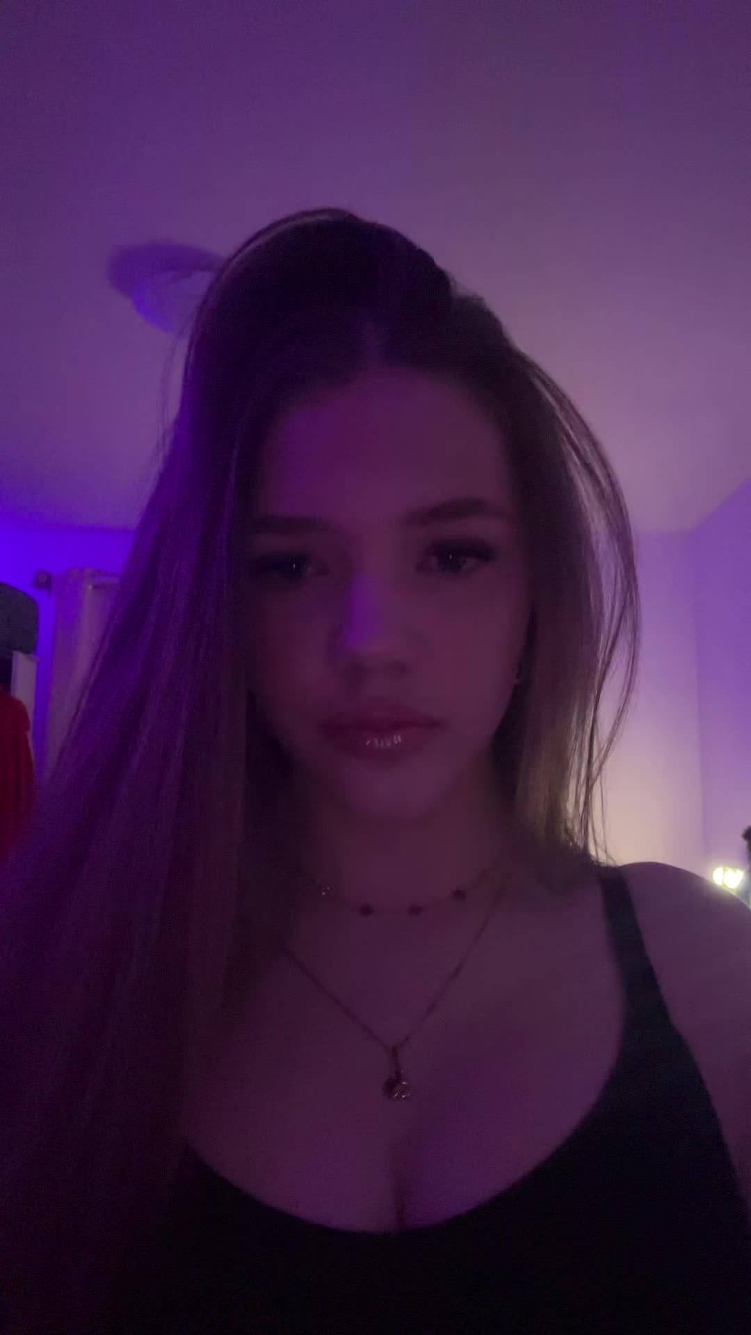 @gwen.spam.acc