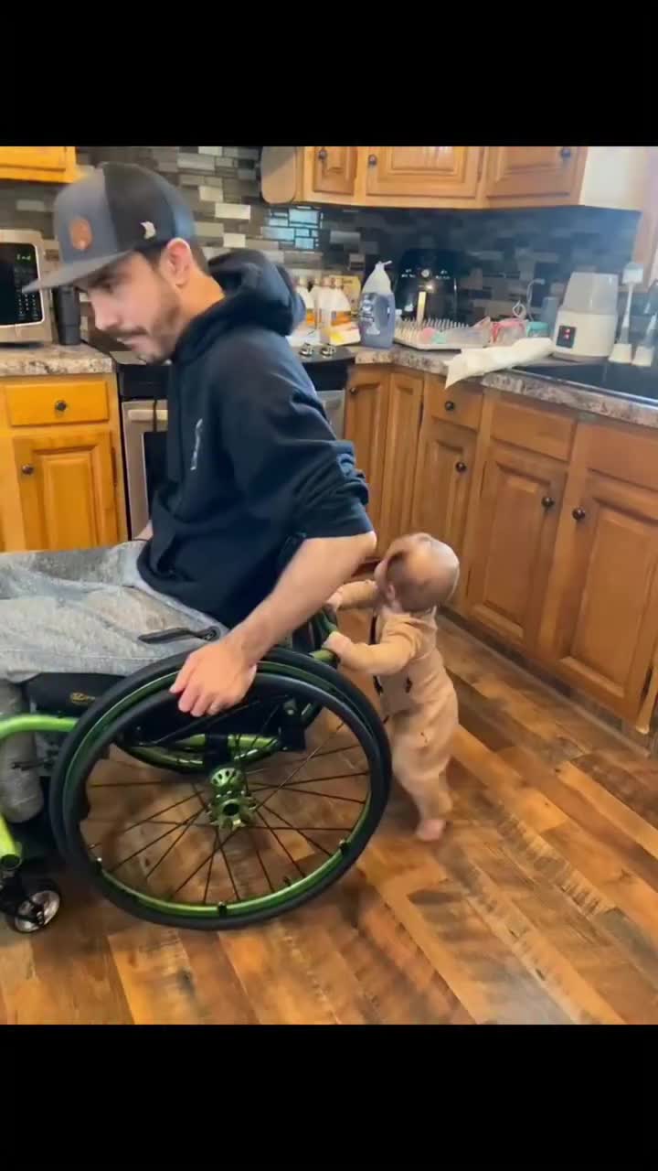 @Zwolfe01
