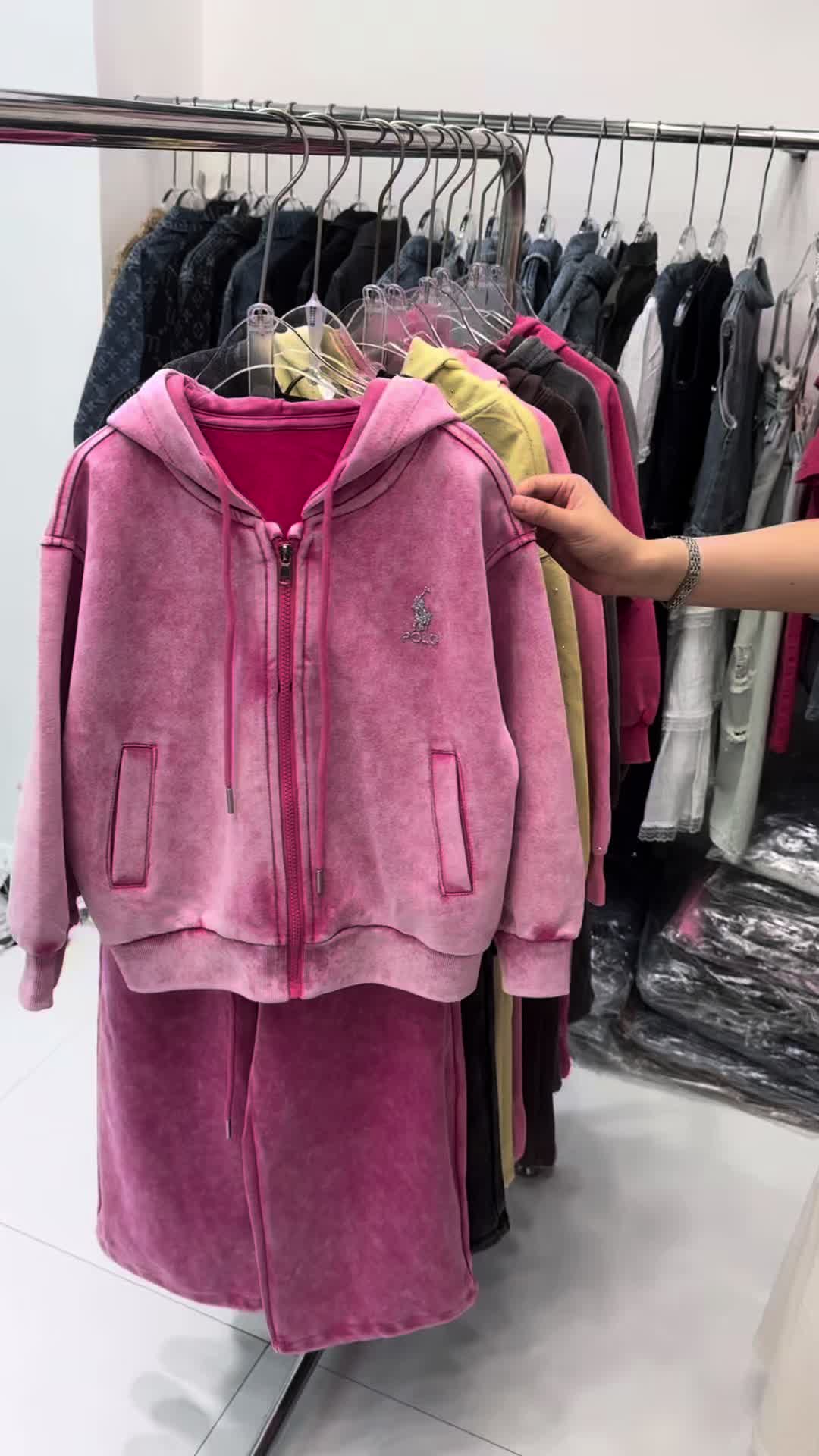 @Yiyiyi Children's fashion