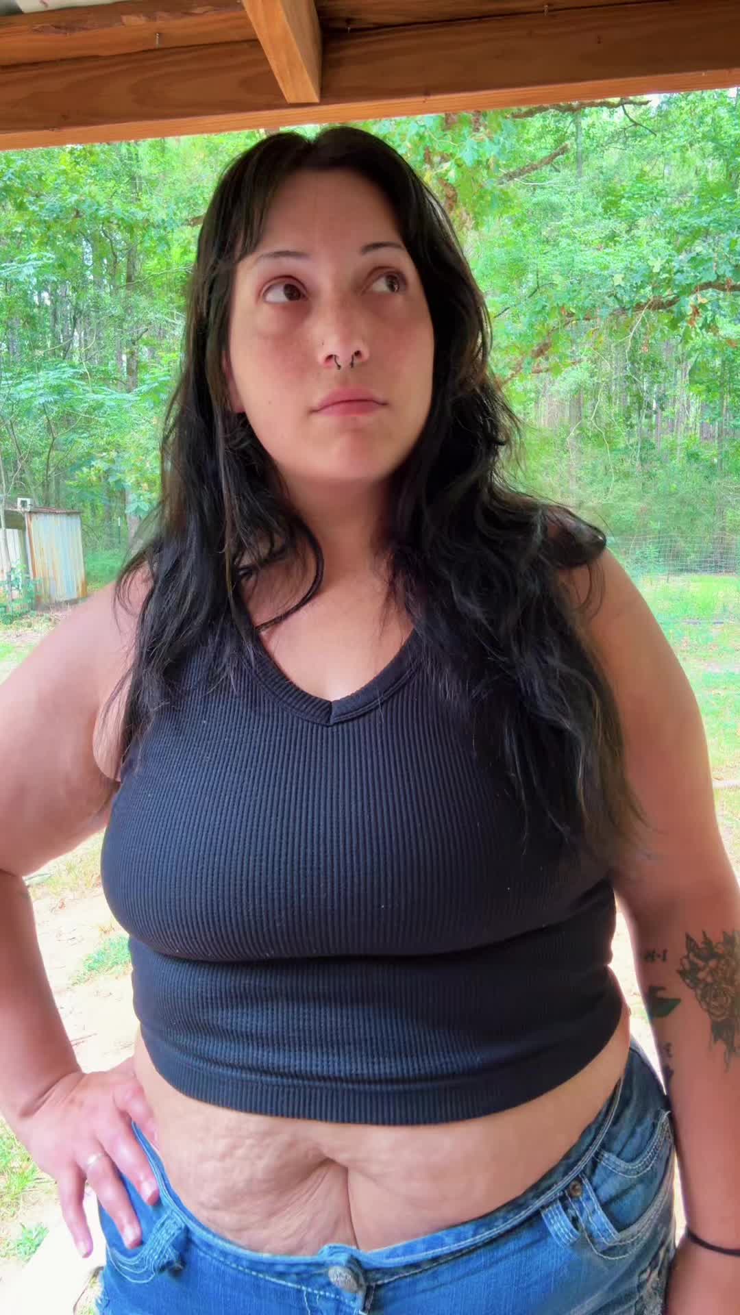 @Lydmakesvids 👻