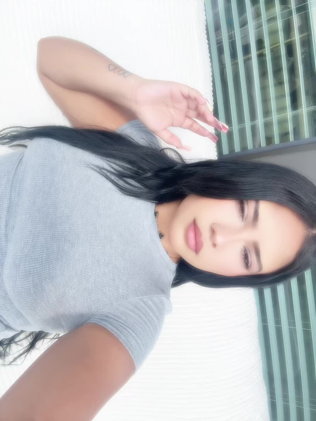 @Juliana