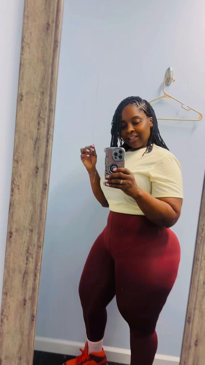 @jayyelle0318