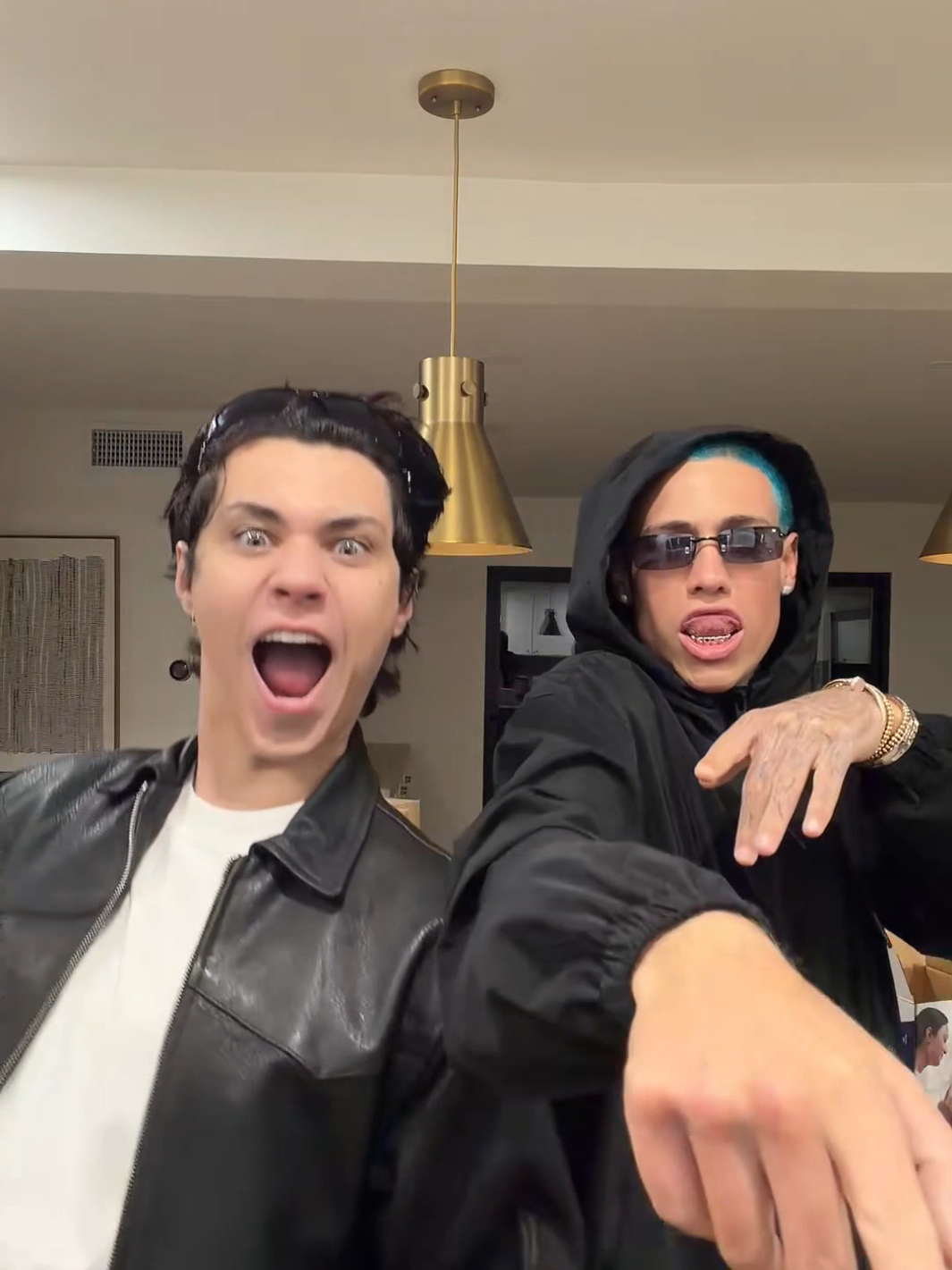 @landonbarkerdaily