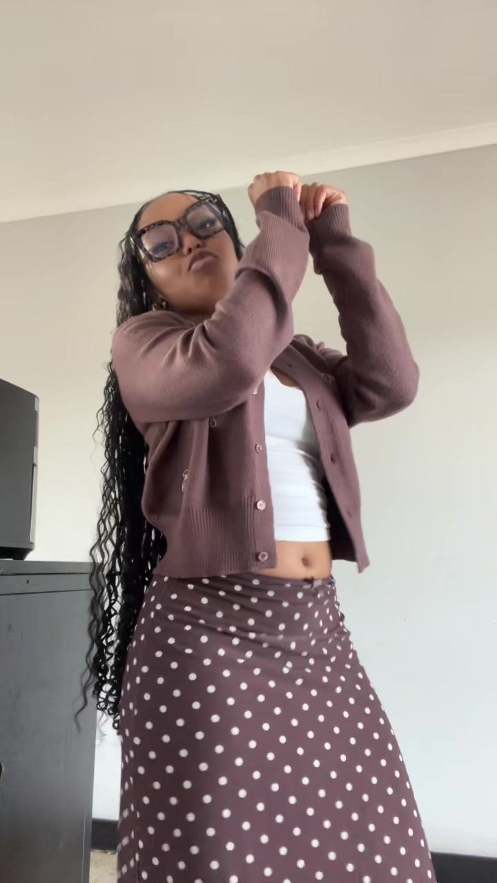 @Buhle.