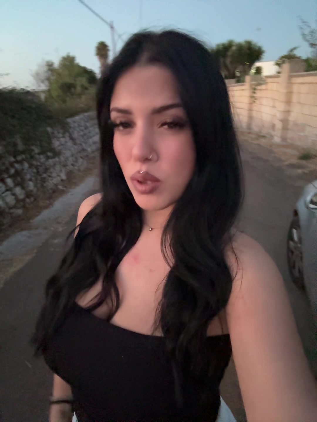 @𝟏𝟕