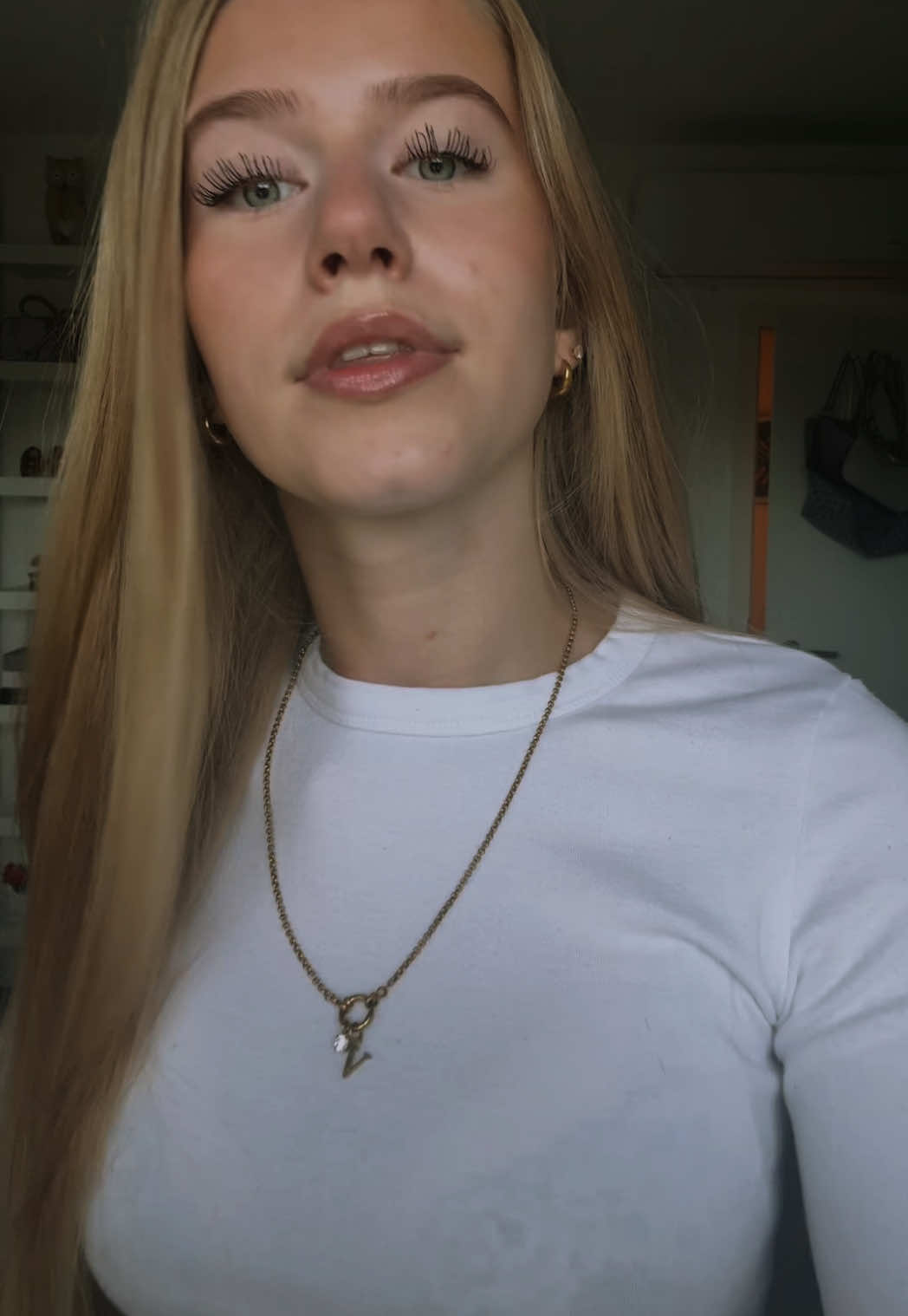 @annika
