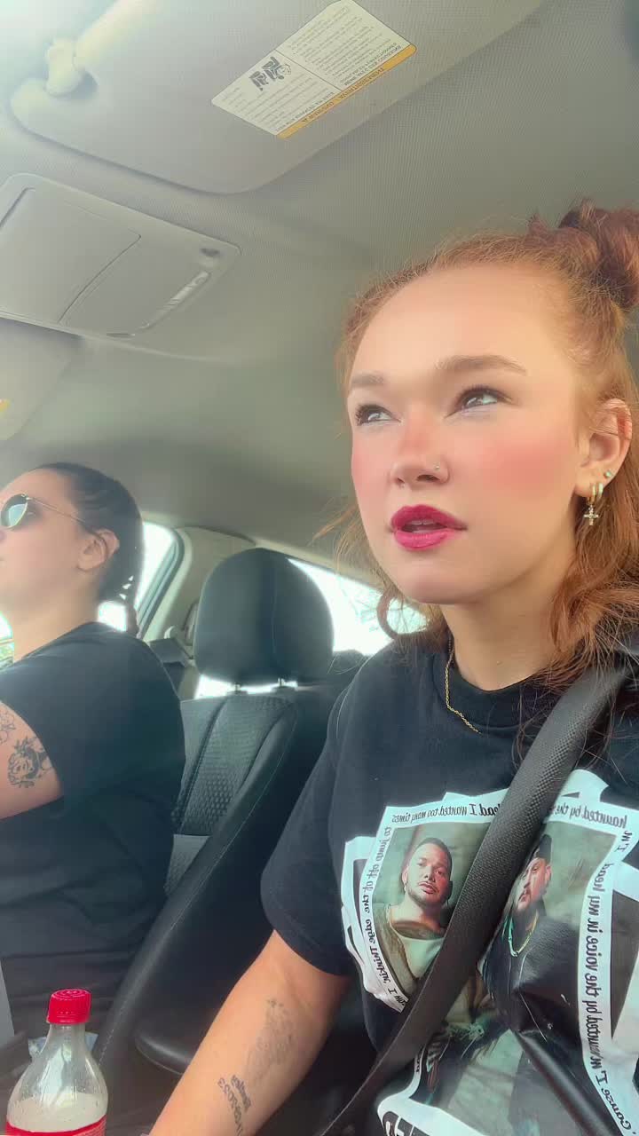 @Maylee