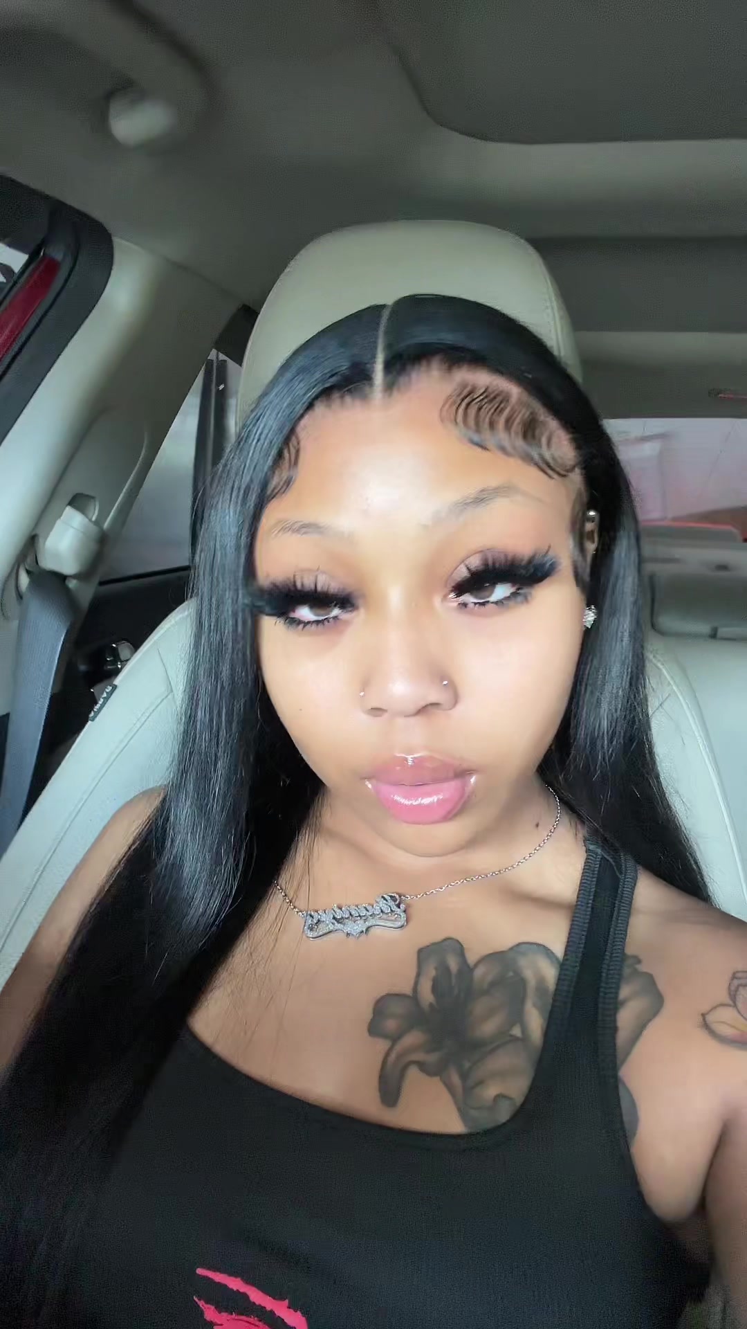 @shaniya janai