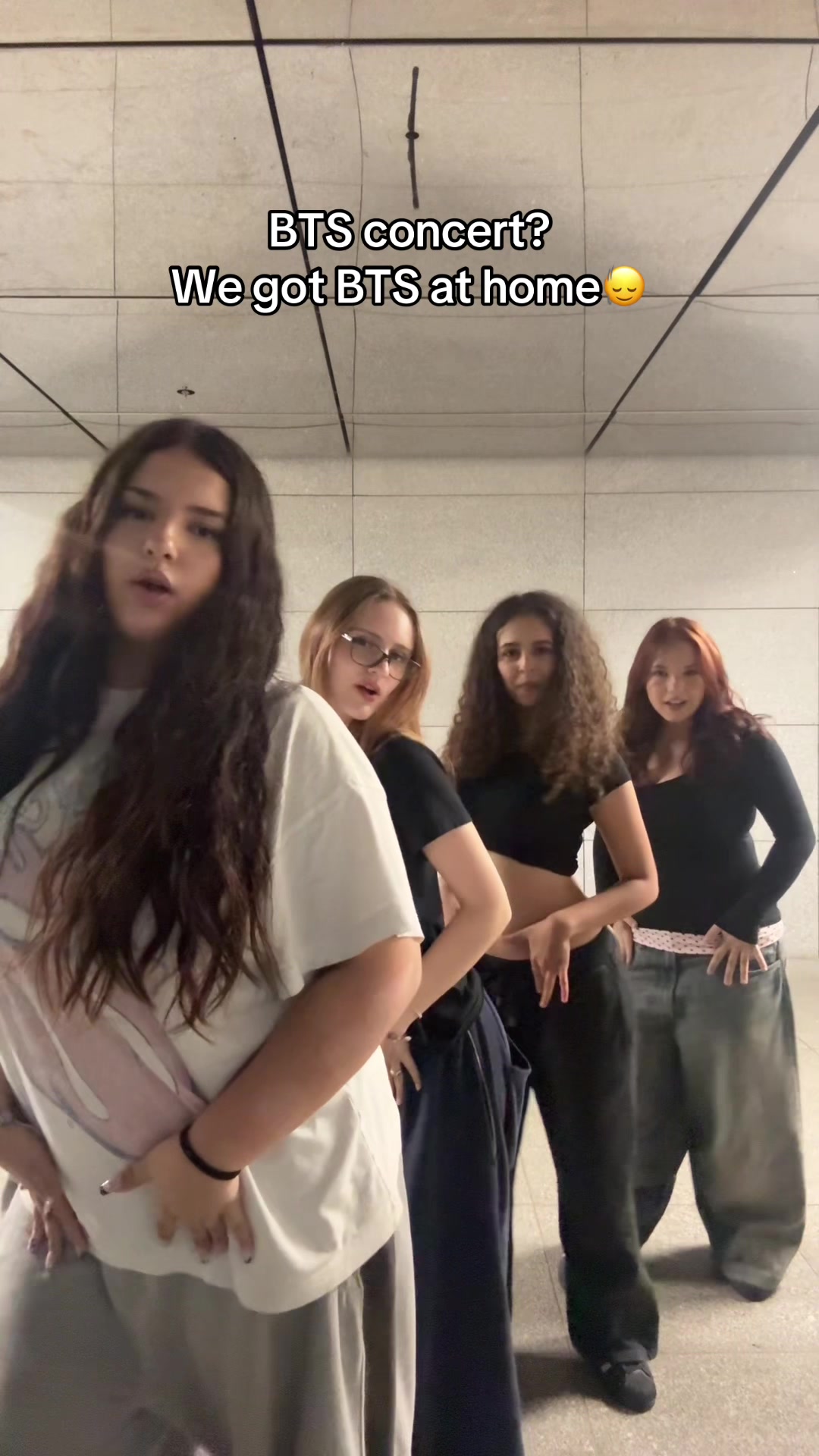 @RISE UP DANCECREW 💫