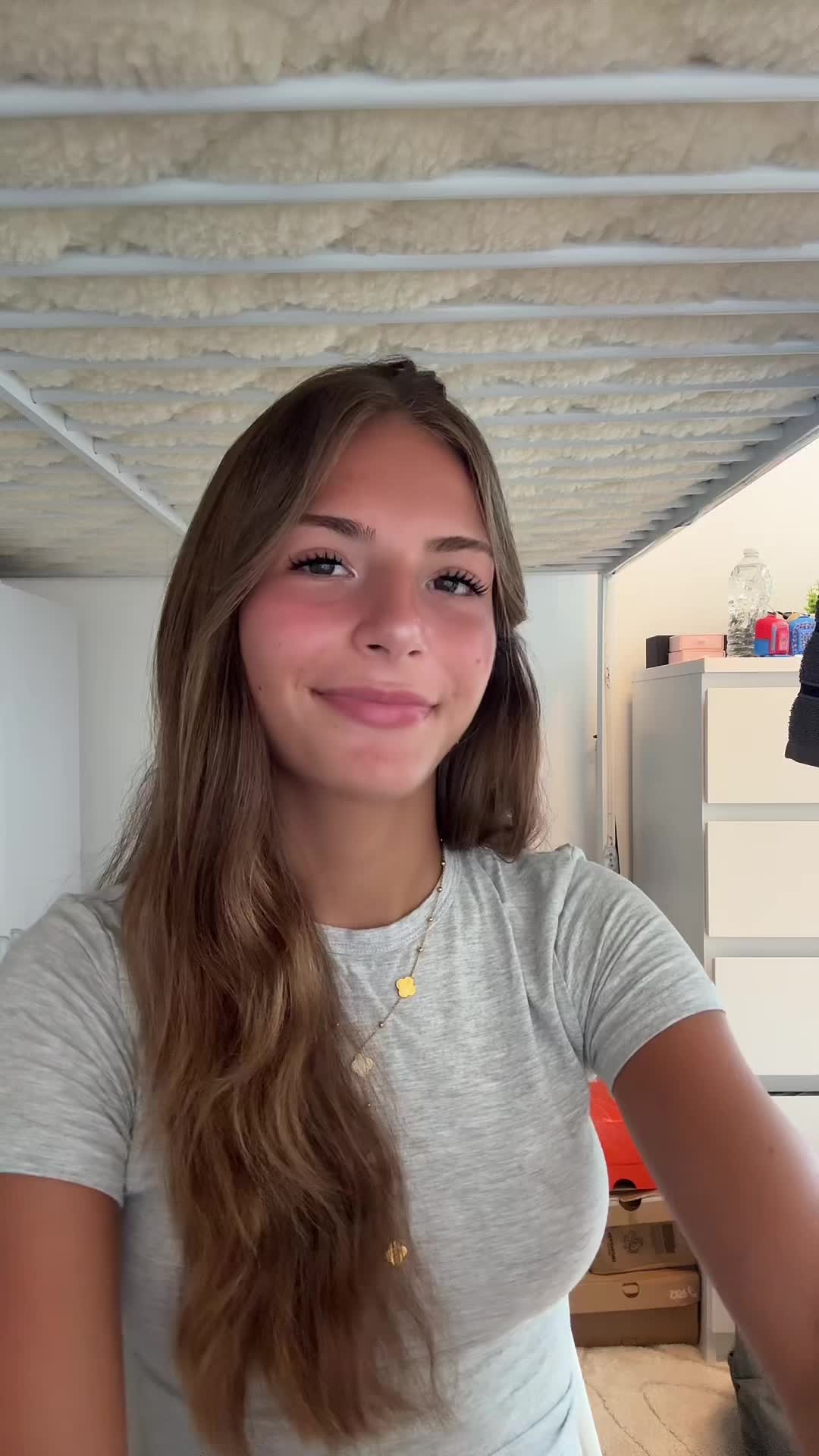 @𝓵𝓮́𝓪🌺