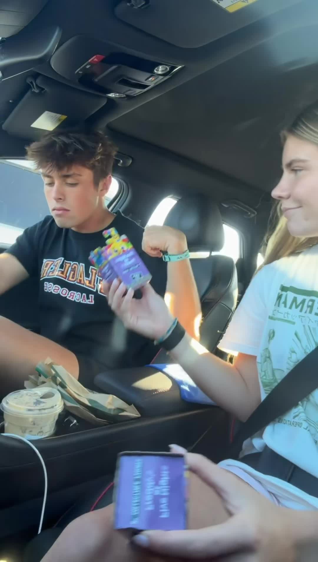 @JENNA🪩⚡️🫧