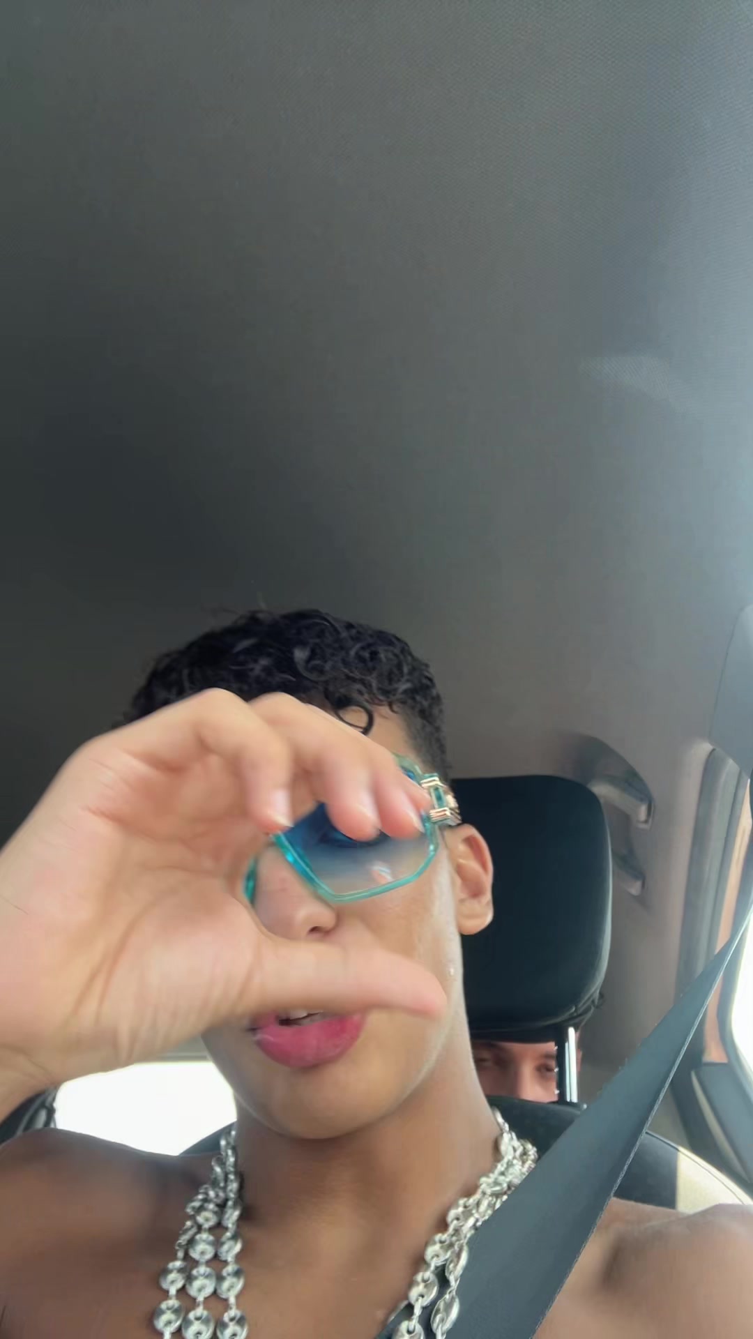 @walloma_