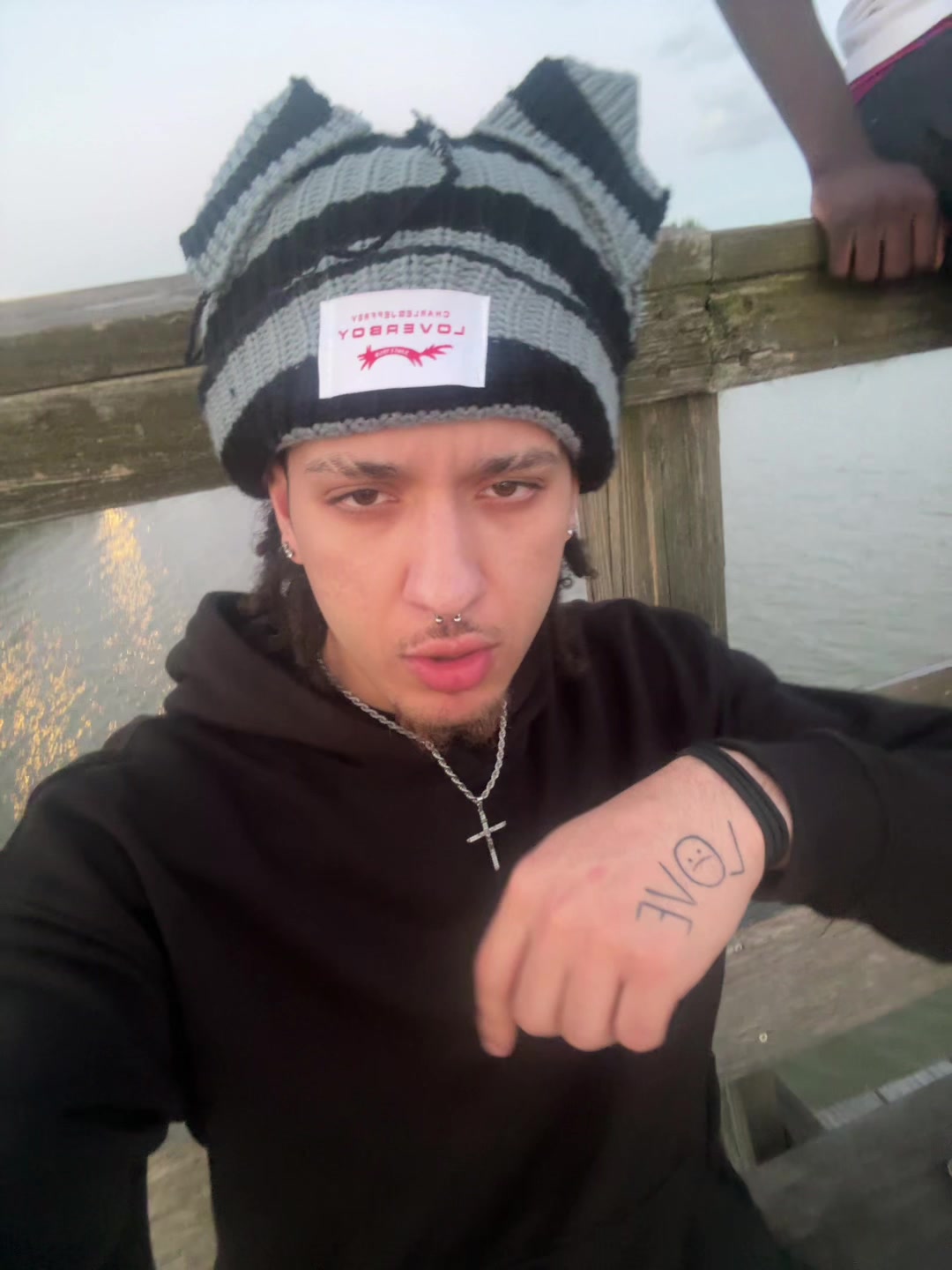 @Jahh