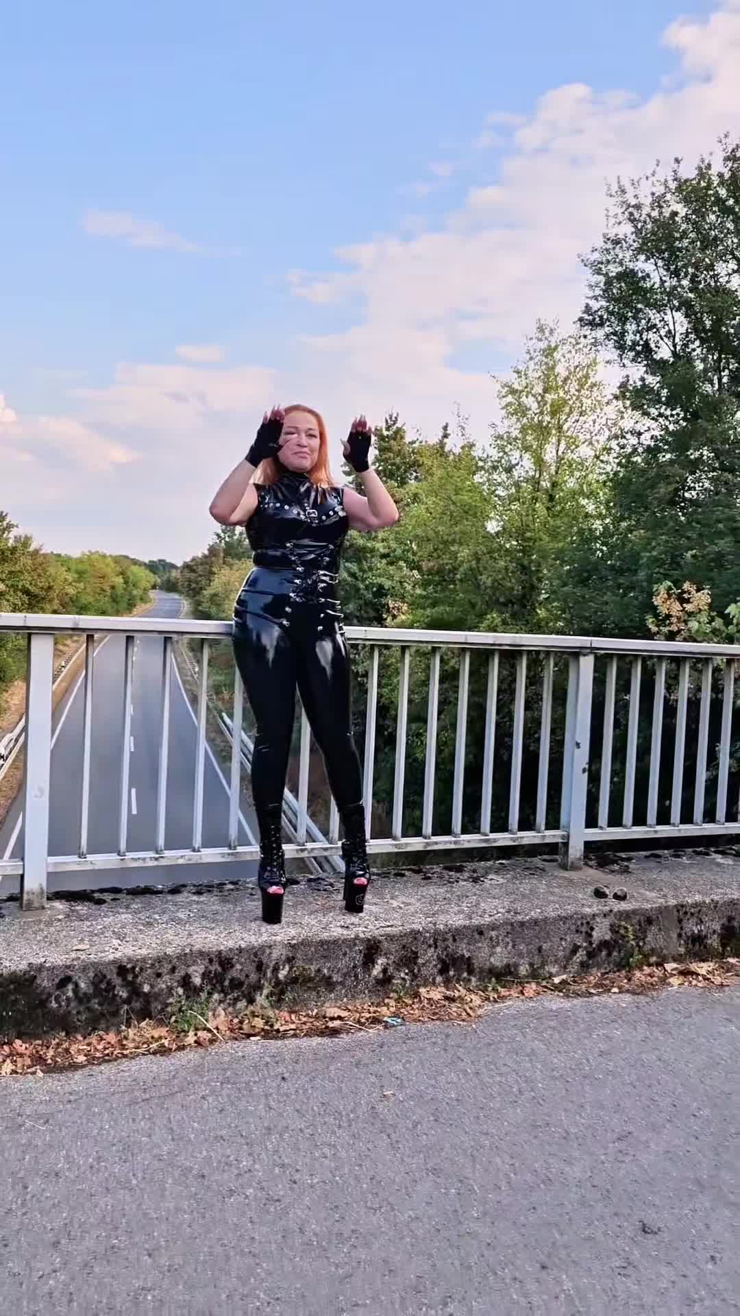 @L.Oksana
