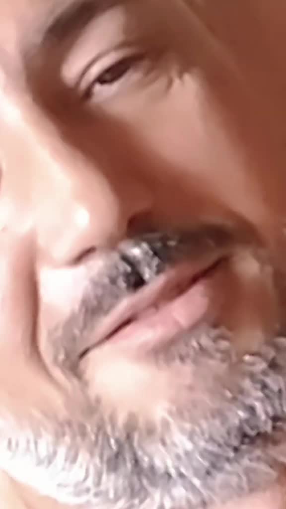 @vitoerosycastorin