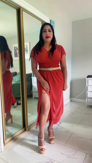 @Curvas Divinas