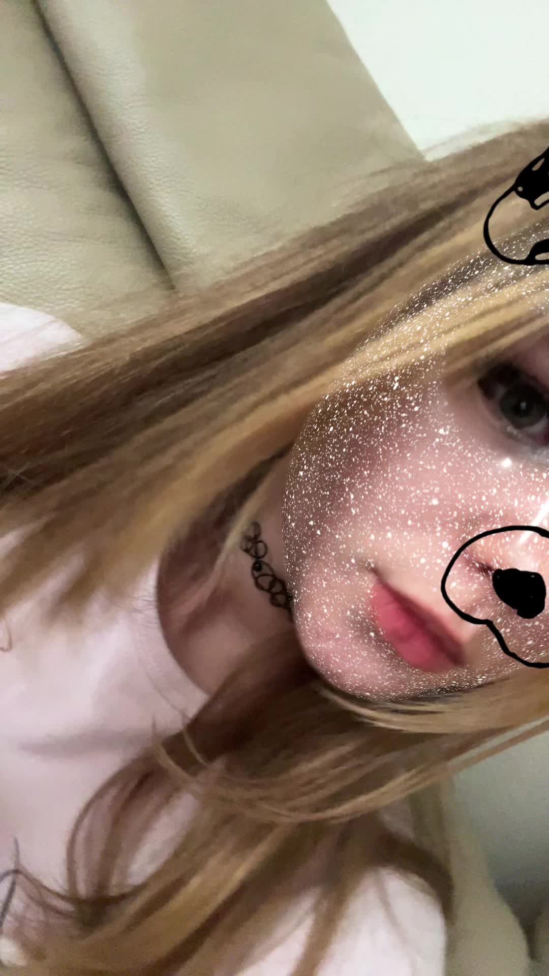 @𐋏ᥱɸᥙ👅🪽