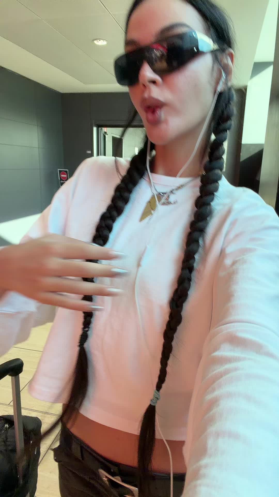 @Aridayeb