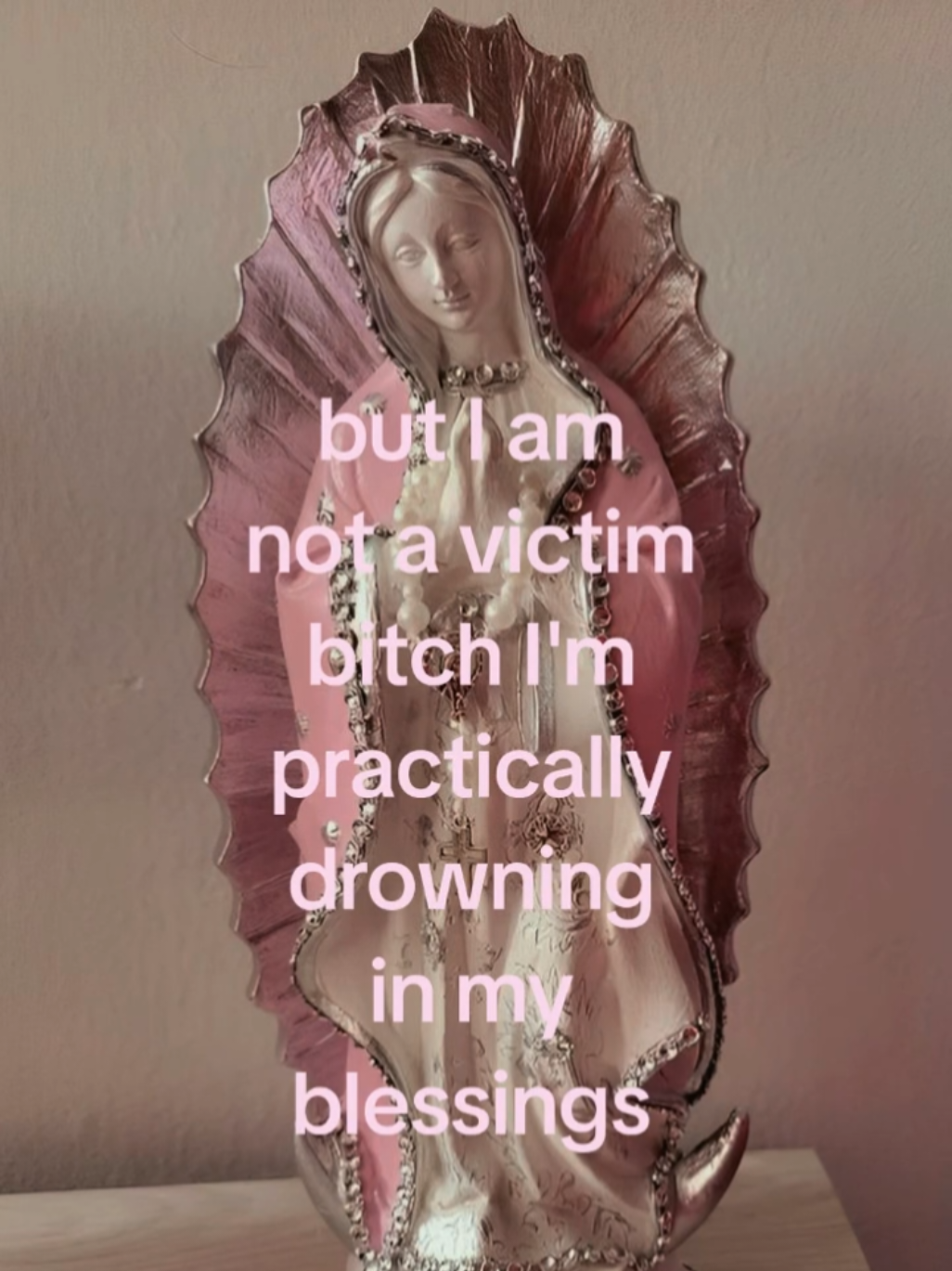 @barefootcuntessa 𐙚