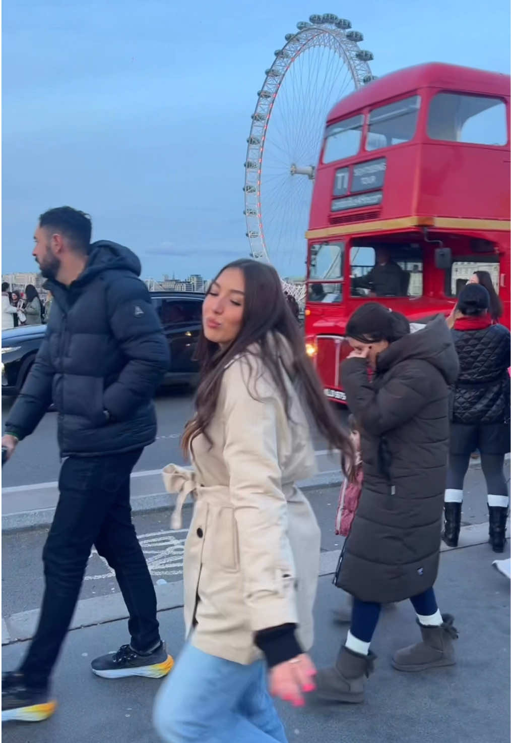 @LV