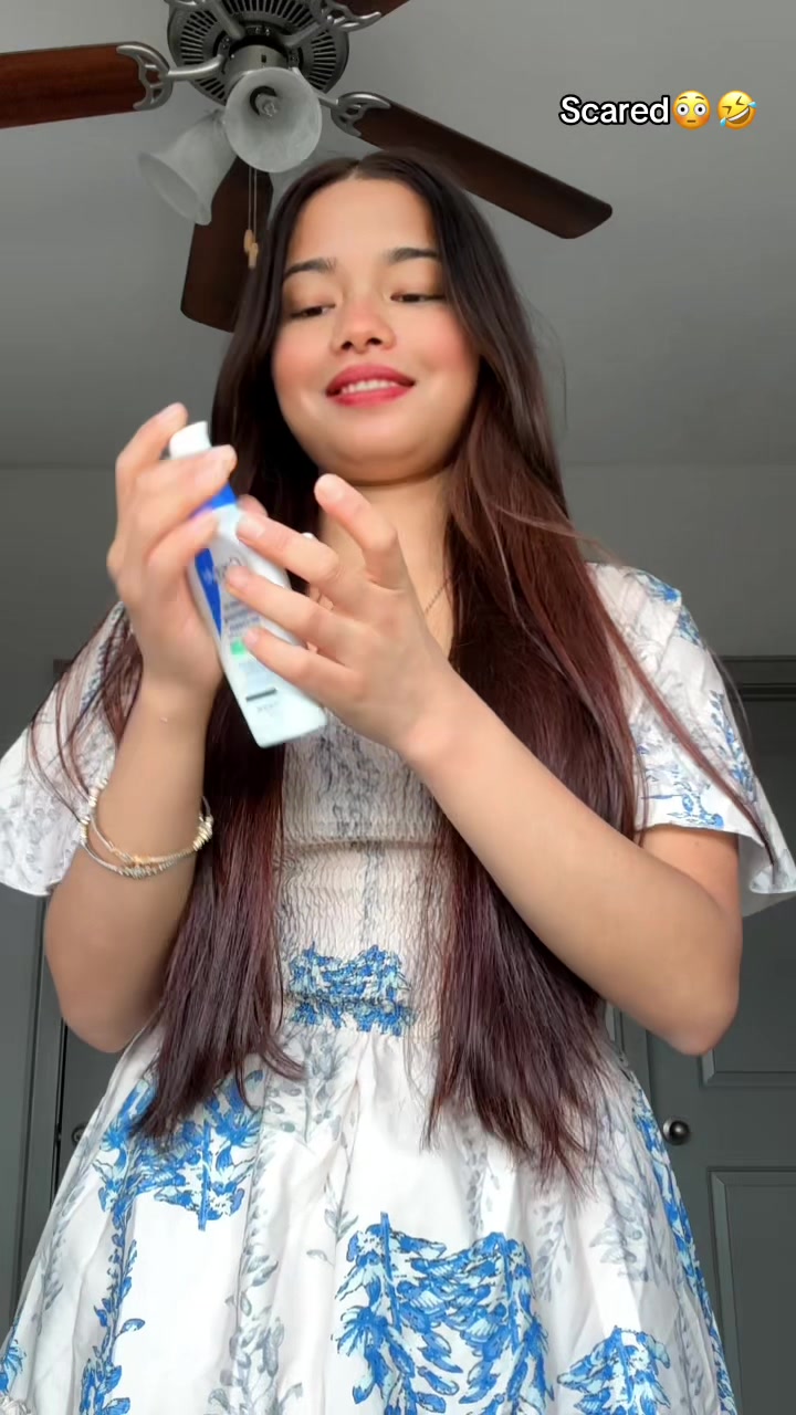 @S:)🦚❤️
