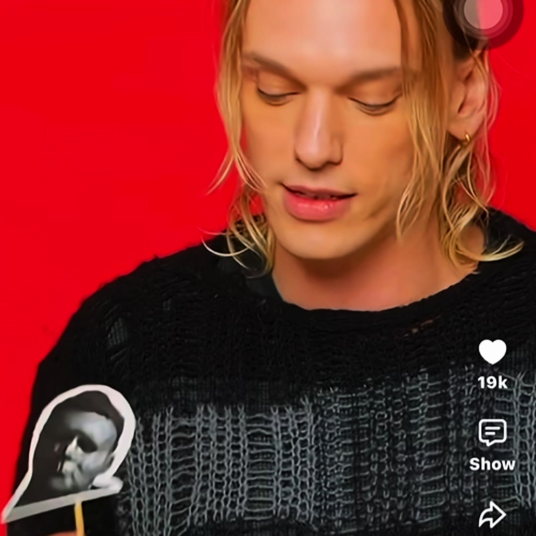 @fan_of_jamie_bower