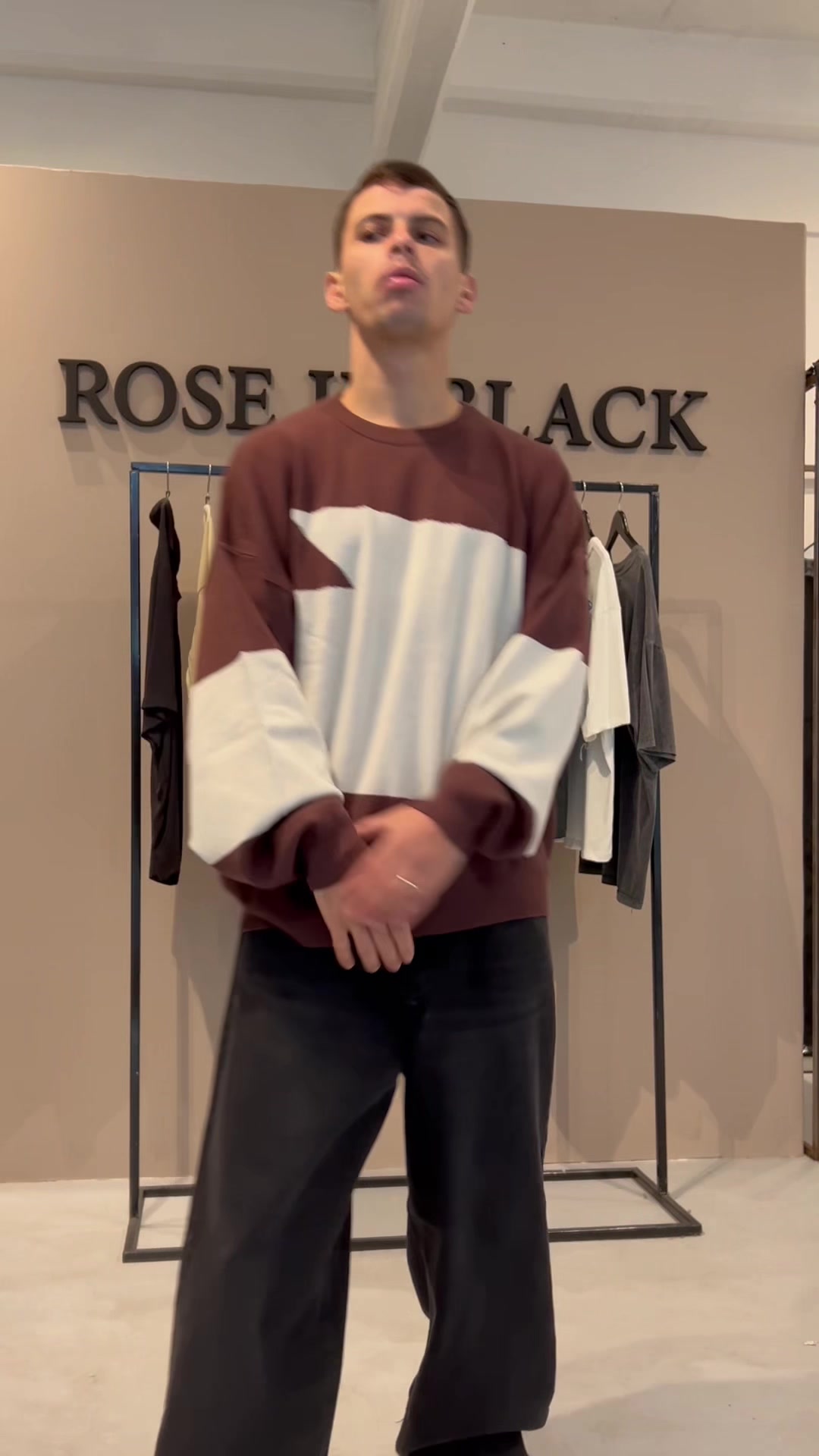 @Rose In Black