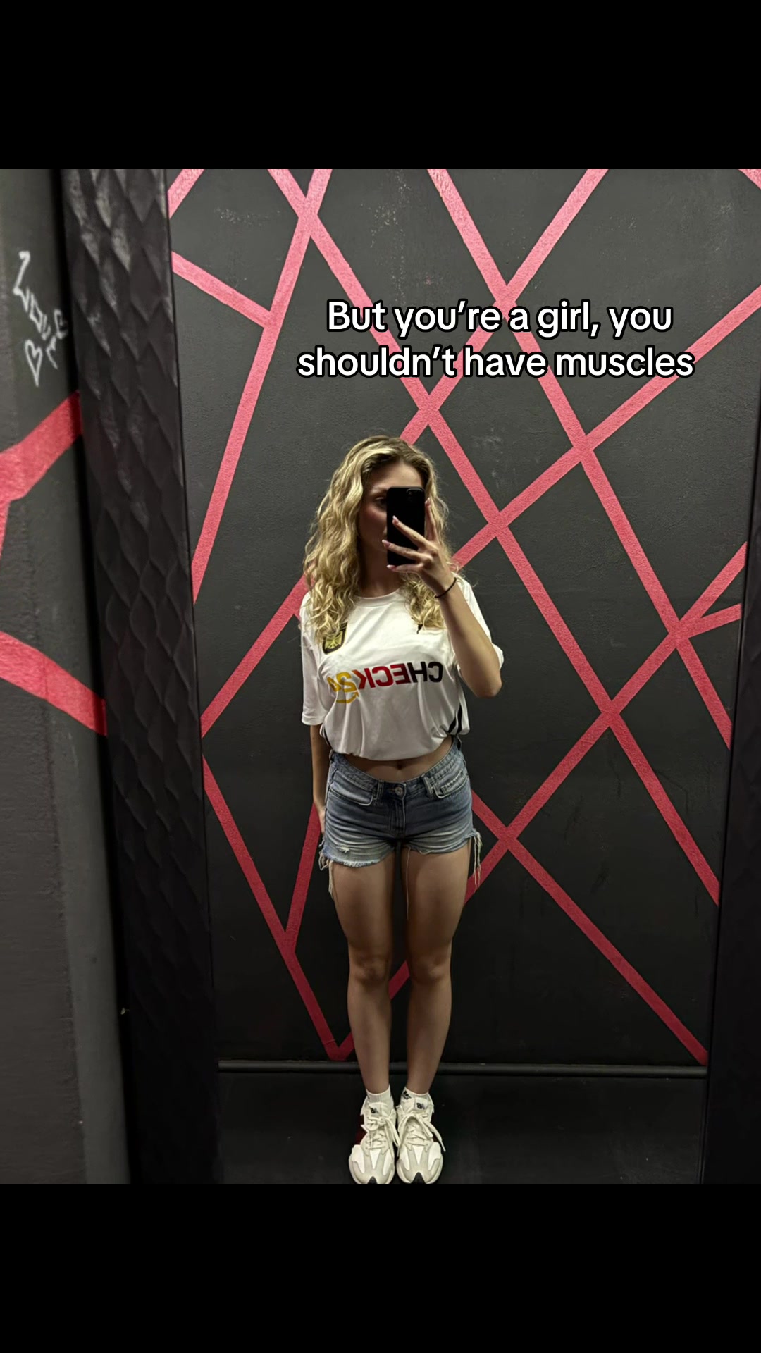 @SofiLifts