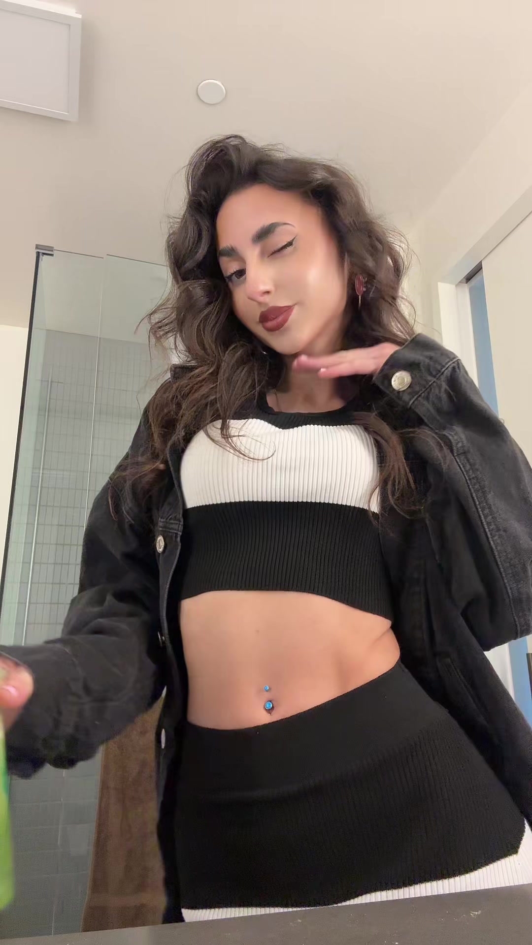 @lizzy.iz.buzy