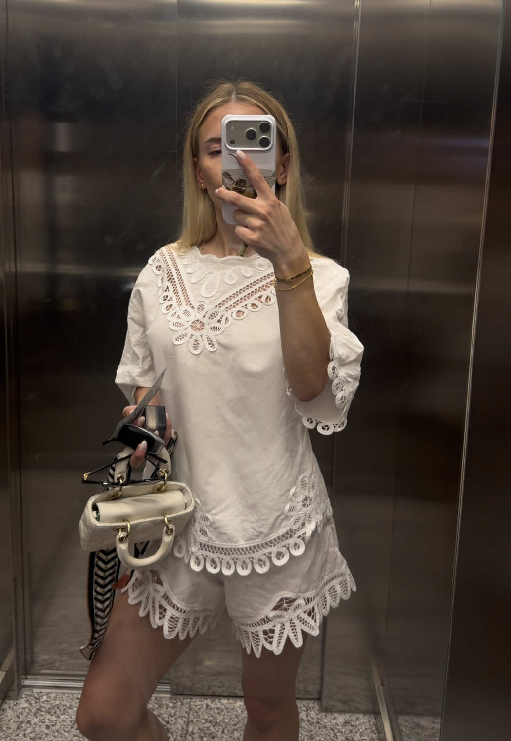 @Jelena Jelic