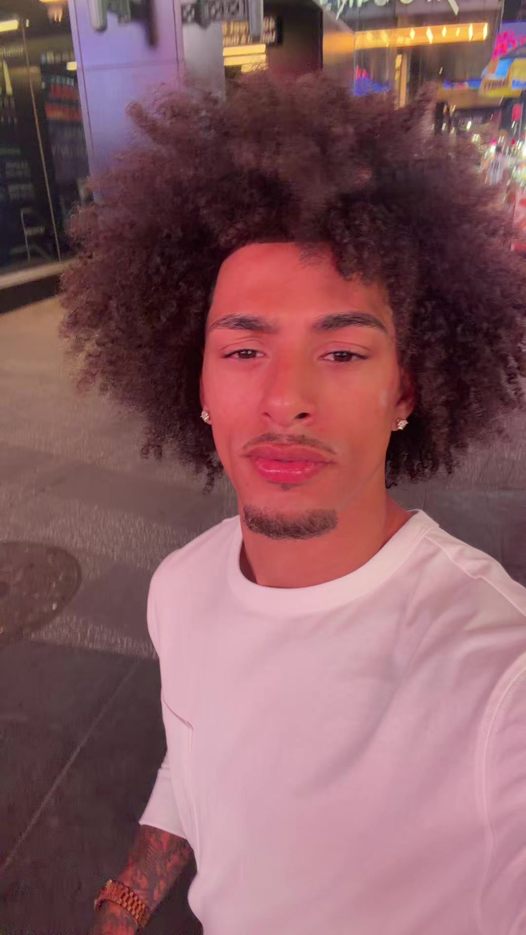 @Theylovedwills🦦