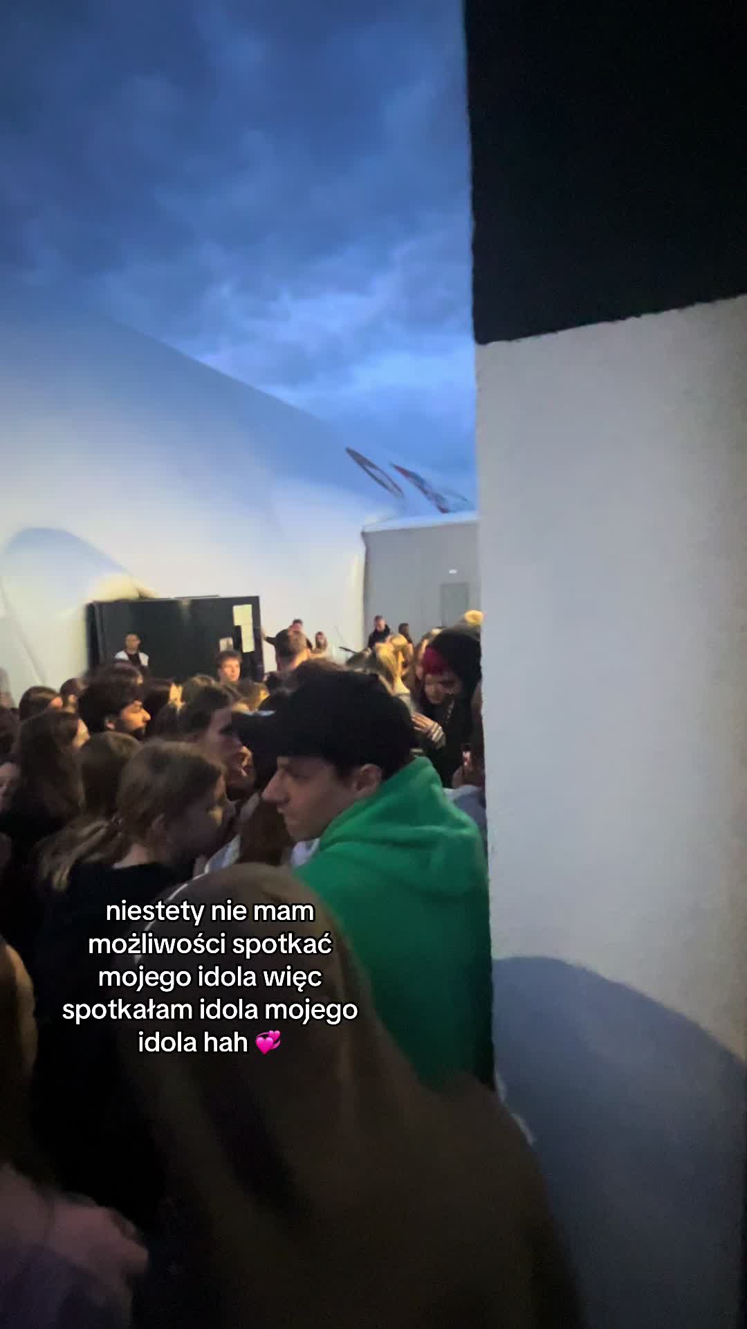 @𝙇𝙚𝙣𝙤𝙧||𝙆𝙖𝙧𝙤𝙡’𝙨 𝙛𝙥