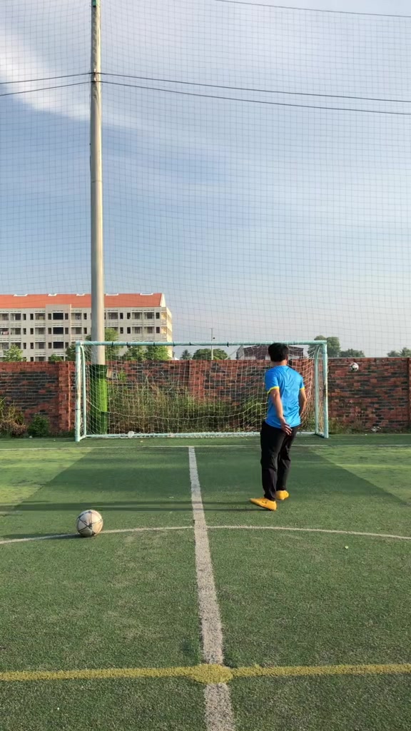 @Thầy T&acirc;n Sports