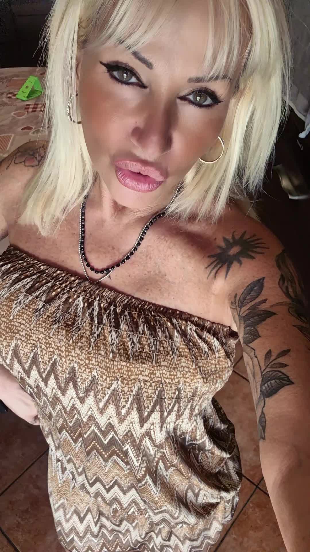 @katiuscia