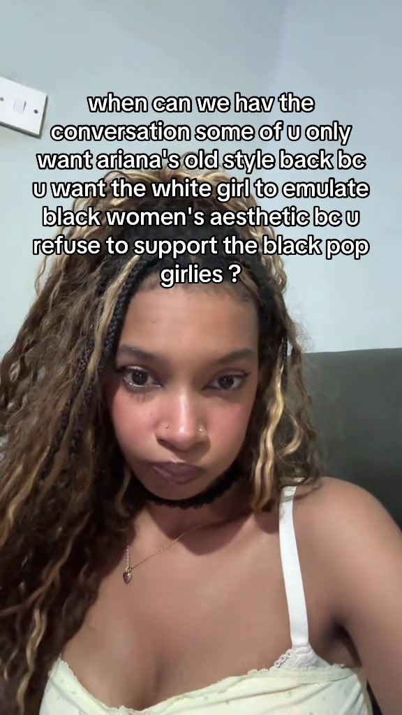 @asexualbarbie