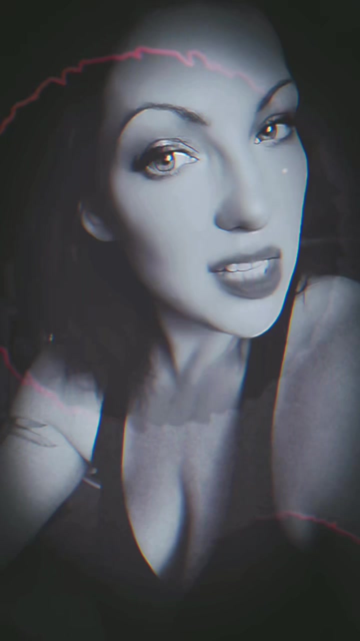 @Queen Serene 🩶