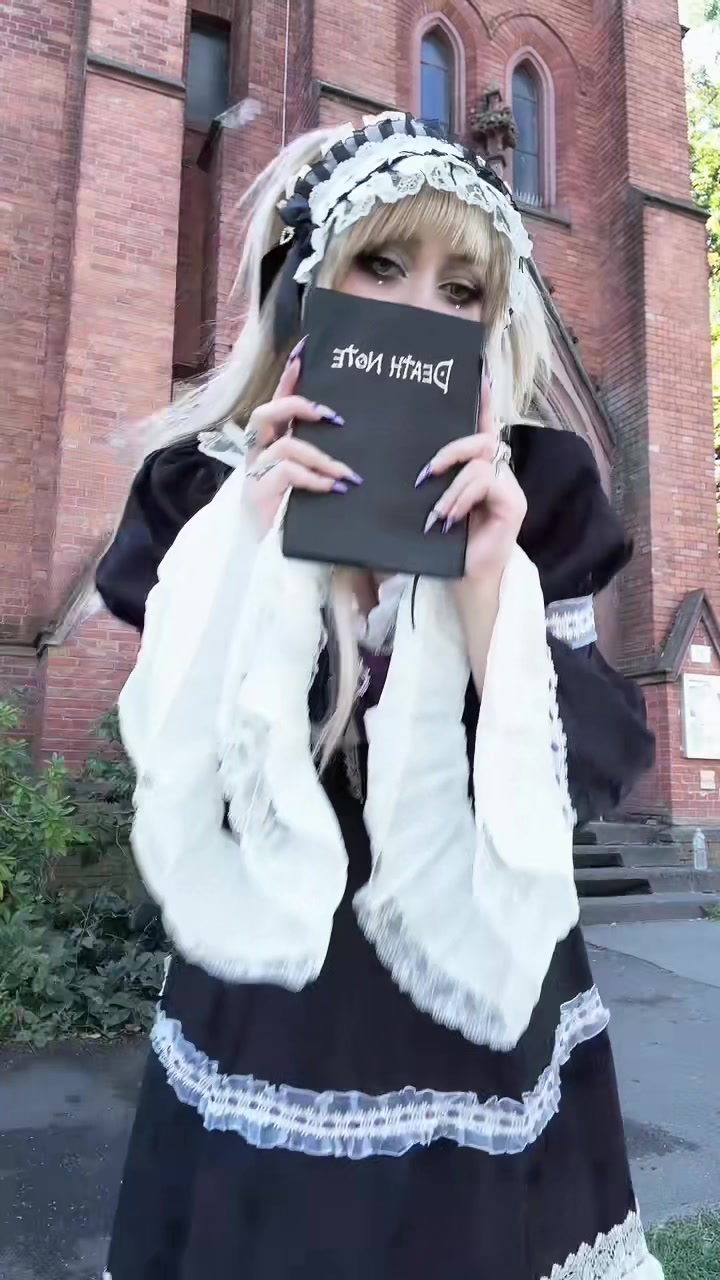 @Nephynee