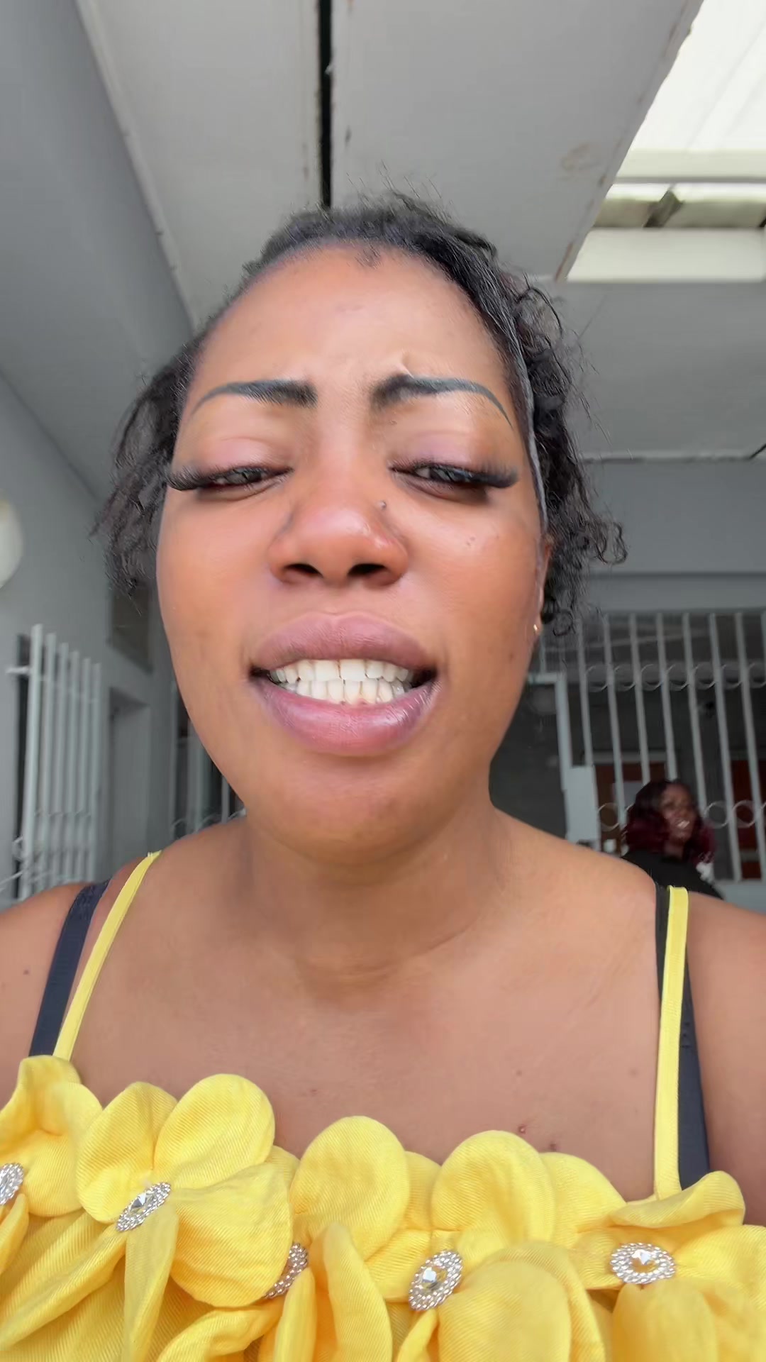 @naomiezahuireal
