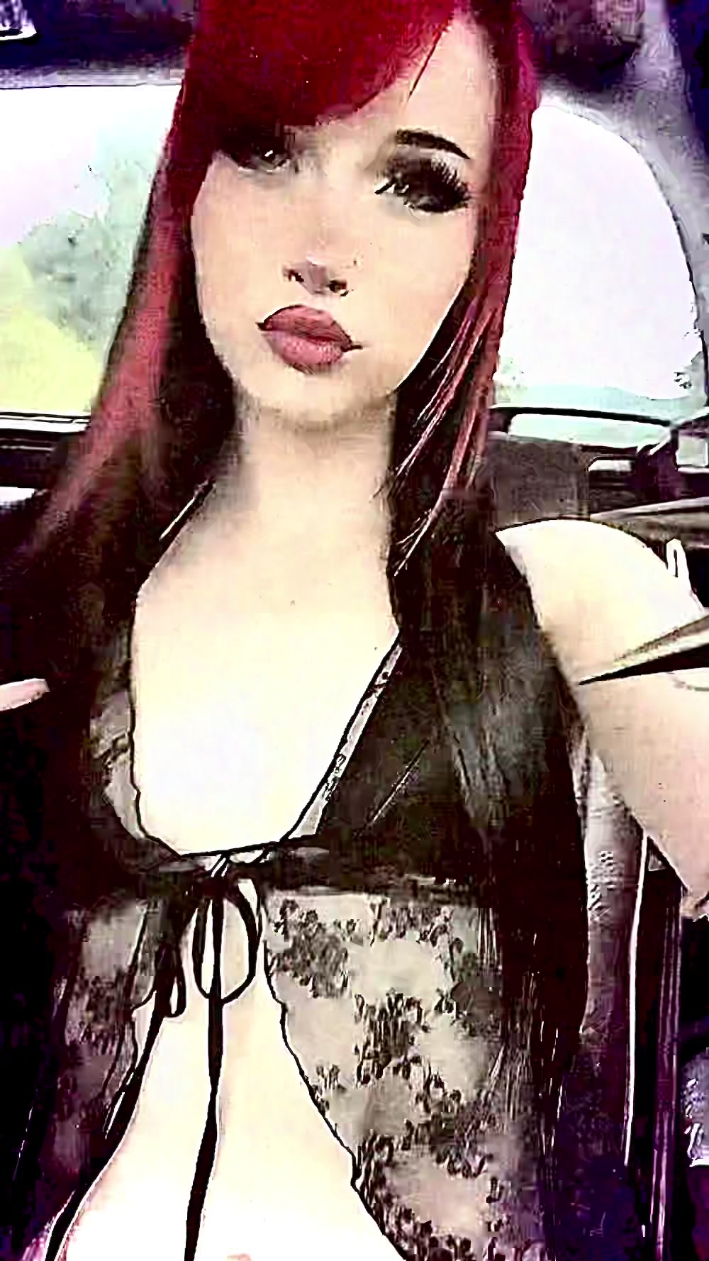 @freakshowsgirl
