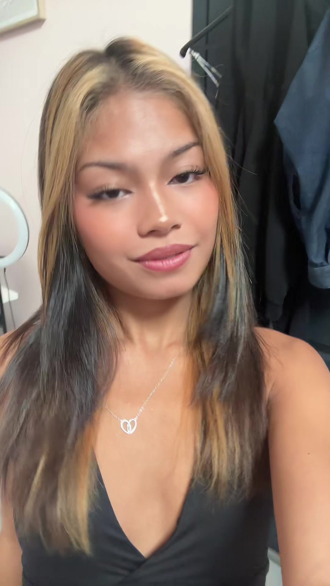 @Leoniee🦋