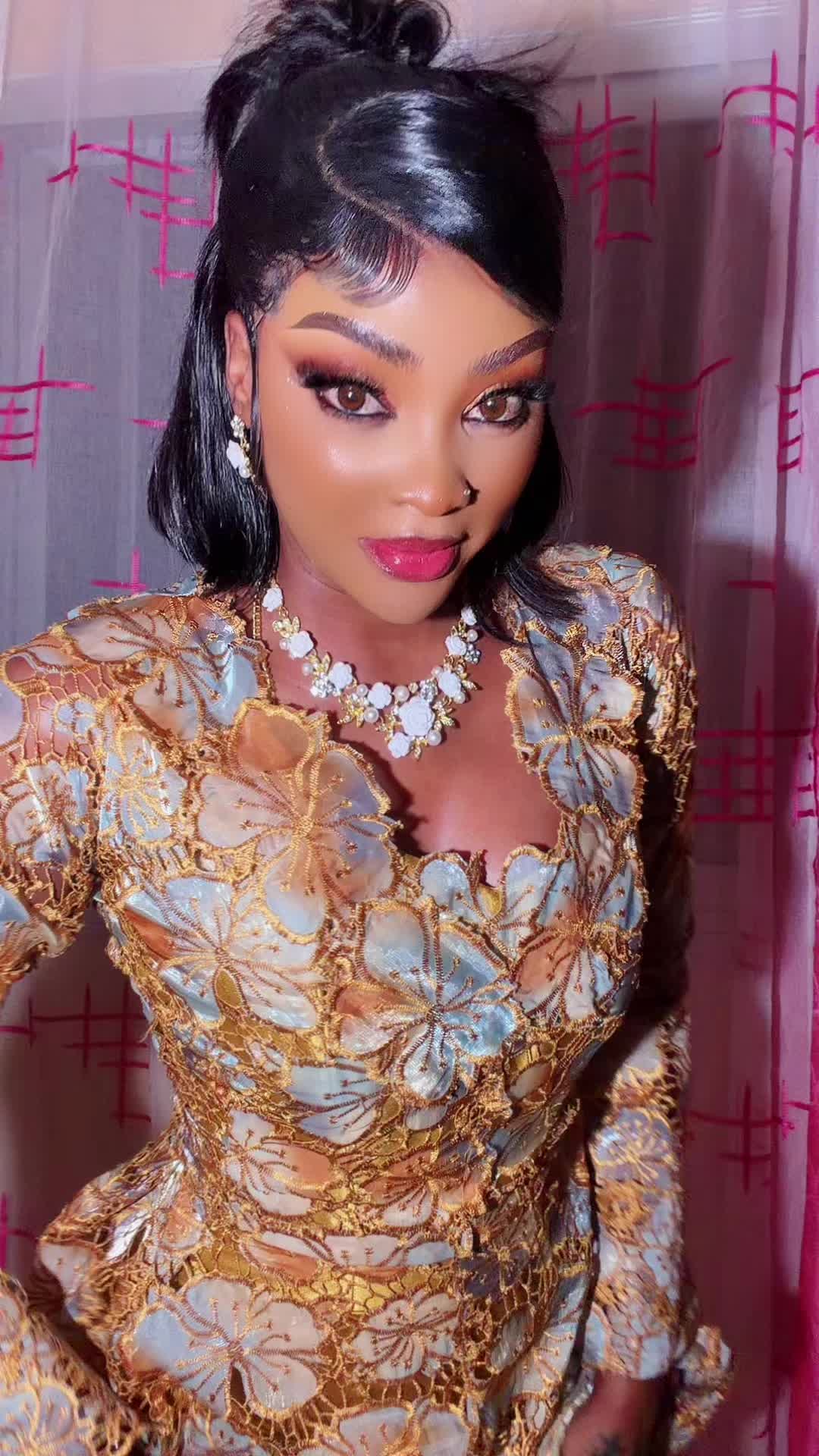 @H&eacute;l&eacute;nita4104🇸🇳🇬🇼🇬🇲🇲🇷