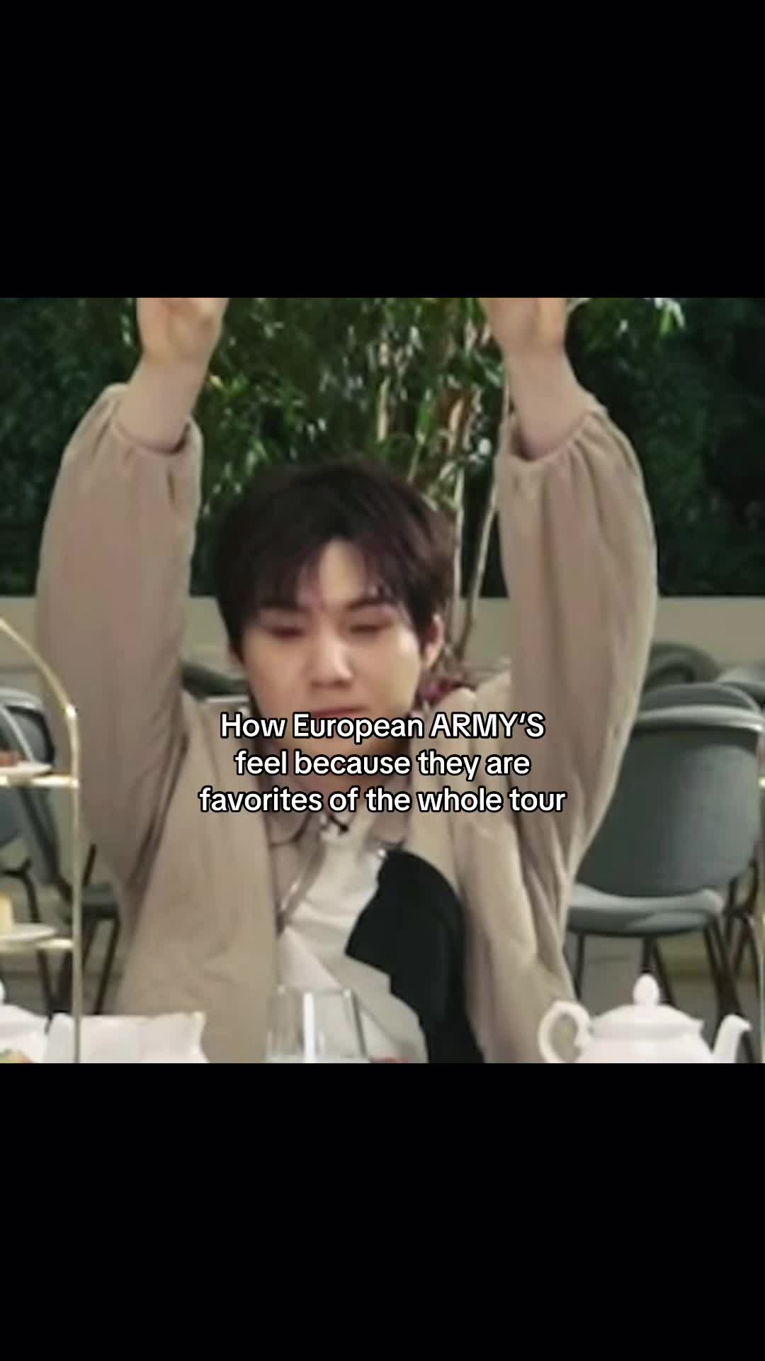 @✰