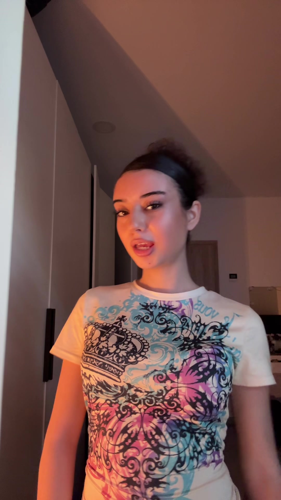 @Öykü Clara